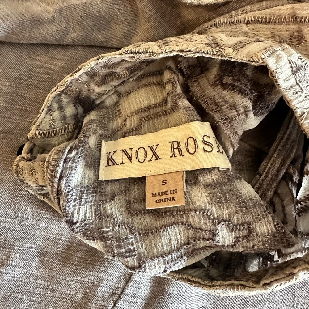 Knox Rose Heather Gray Sleeveless Blouse - Picture 6 of 6
